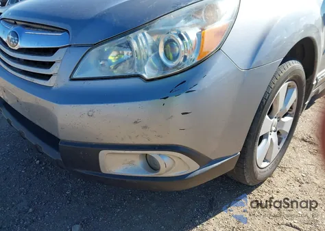 2011 Subaru Outback 2.5I Premium z USA, uszkodzony, nr VIN 4S4BRCBC7B3421962